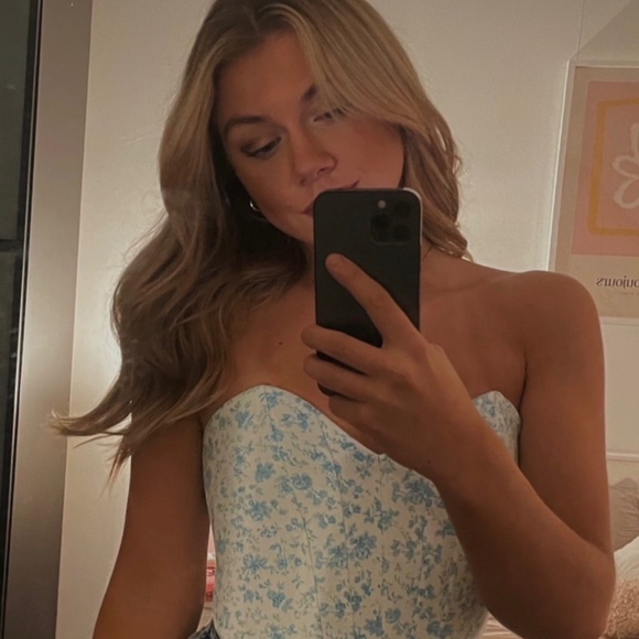 Meet your Posher, Rosie - Picture 1 of 1